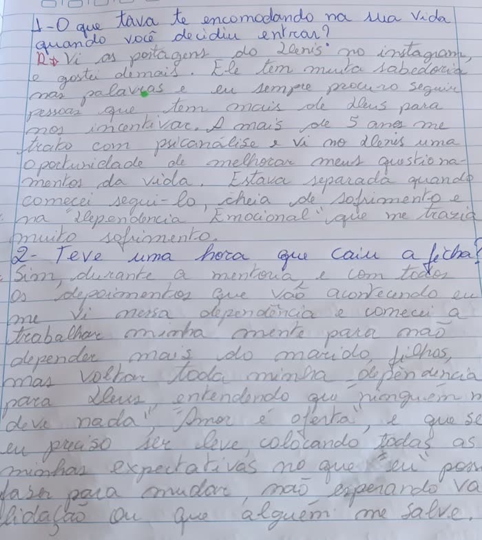 Depoimento escrito à mão pela aluna Adriana